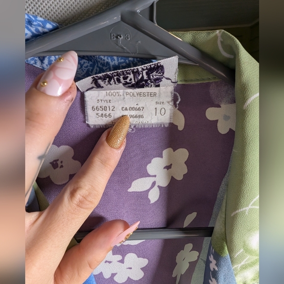 Fun Patchwork Style Blouse - Picture 3 of 7